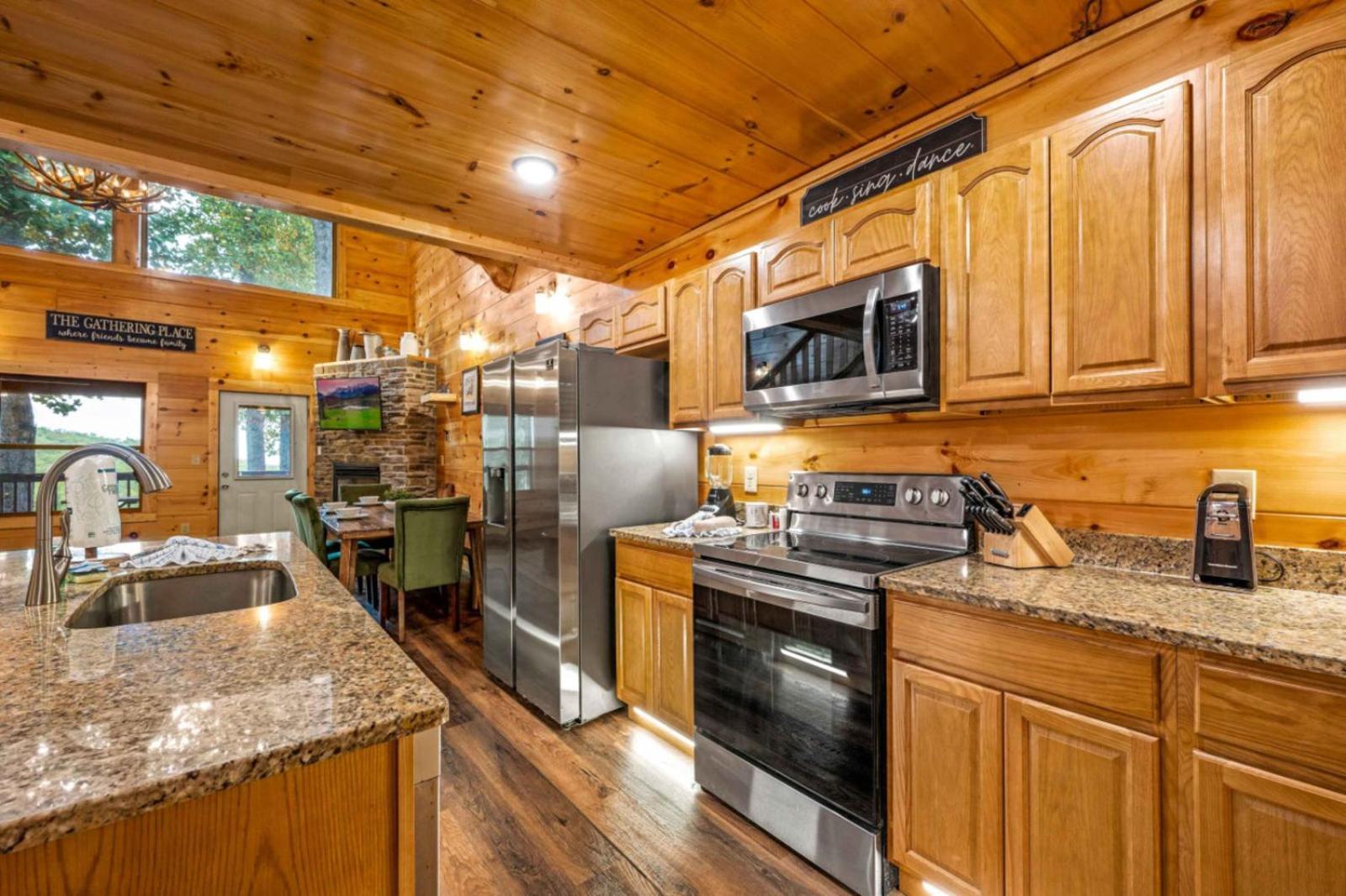 Heavenly Heights By Ghosal Luxury Lodging Sevierville Buitenkant foto